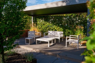 Sculpturale tuinmeubelen zijn de nieuwe trend voor buiten